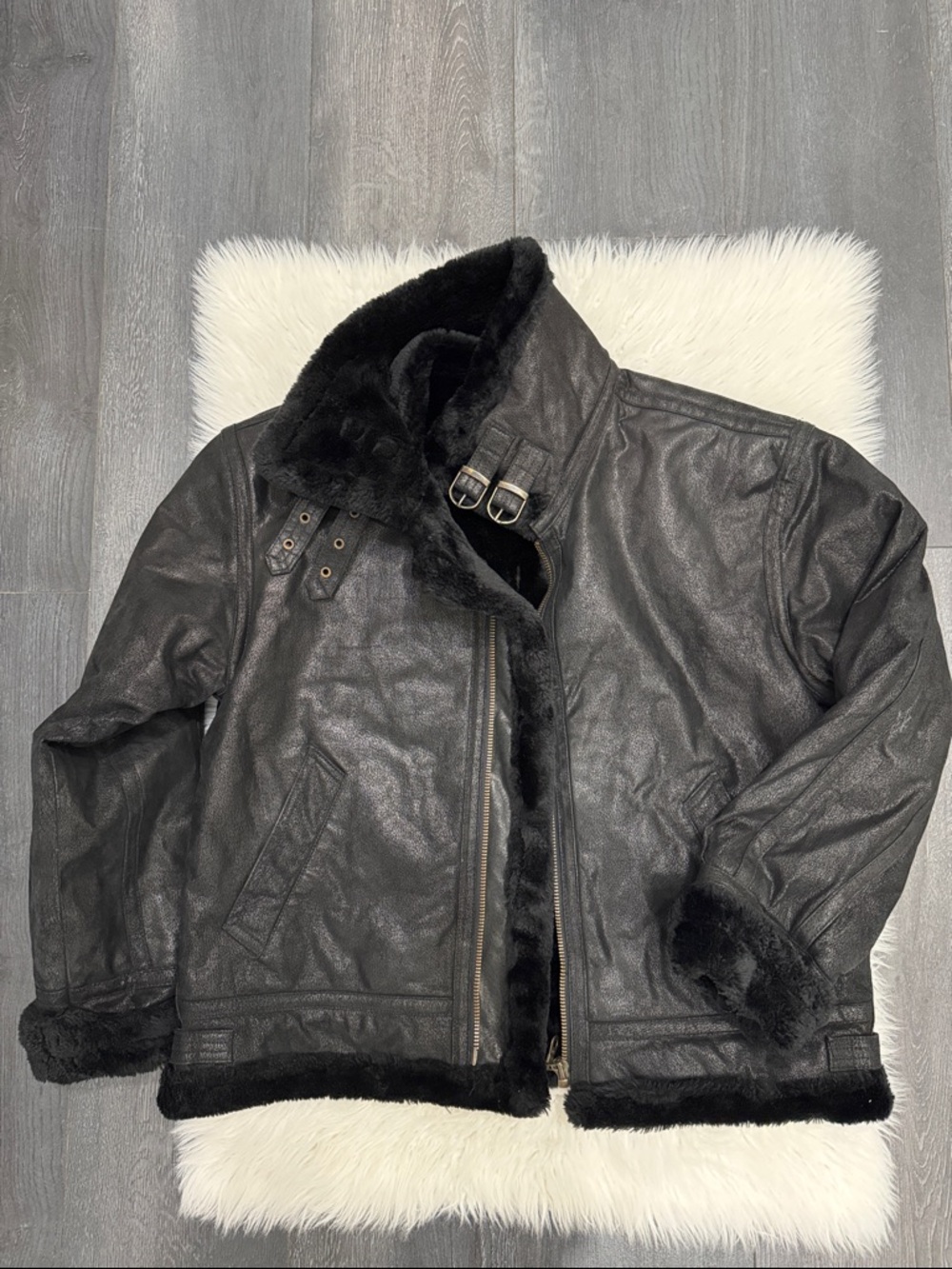 Black Leather Shearling-Lined Jacket - Men